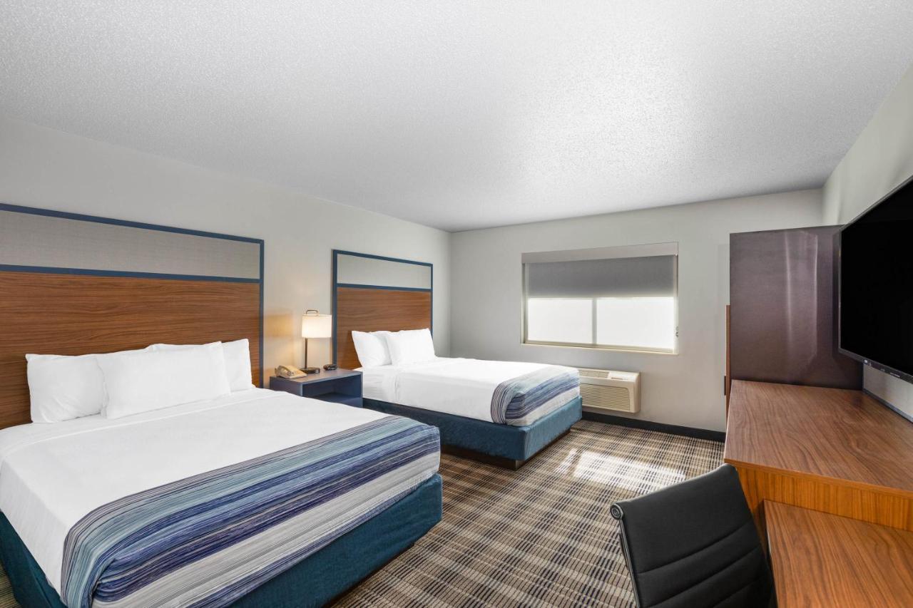 Americinn By Wyndham Джексон Экстерьер фото